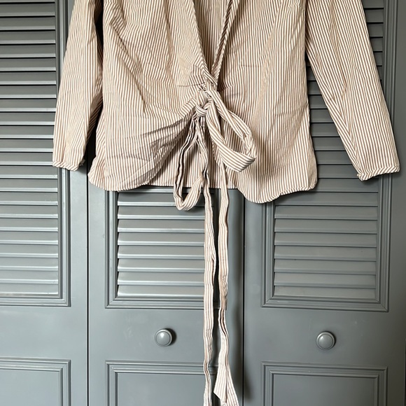 J. Crew : Wrap Blouse - XXS - Picture 2 of 8